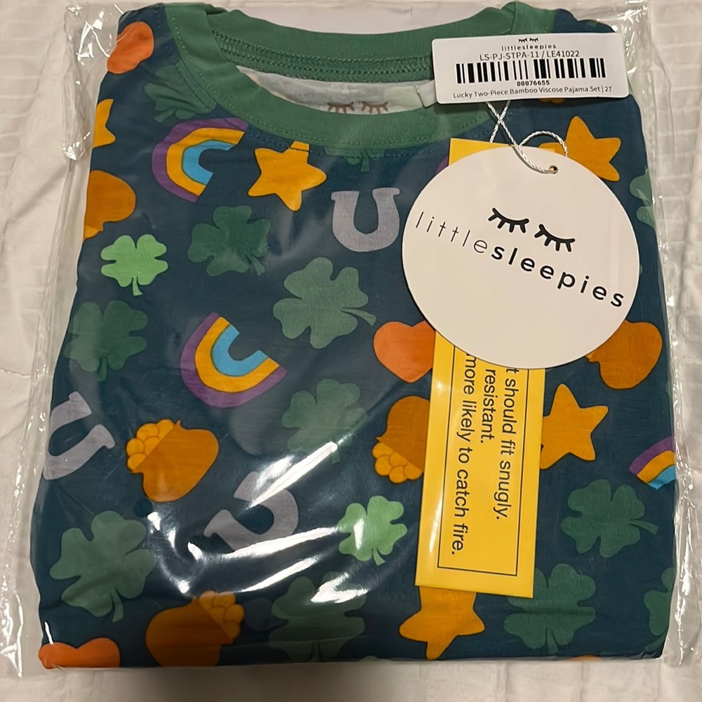Lucky Charm Little Sleepies 2 piece pajama set - size 2T